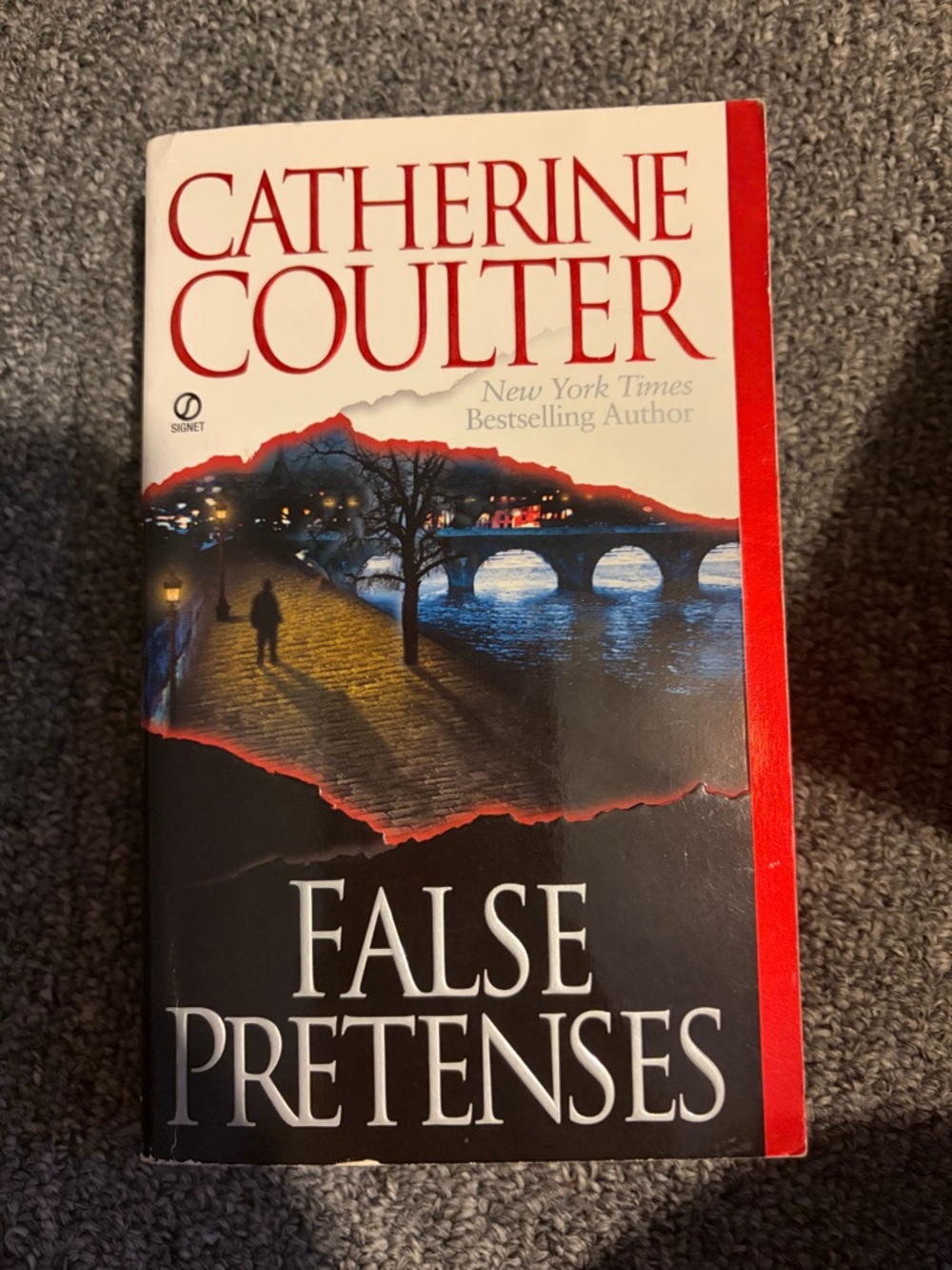 False pretenses by Catherine coulter